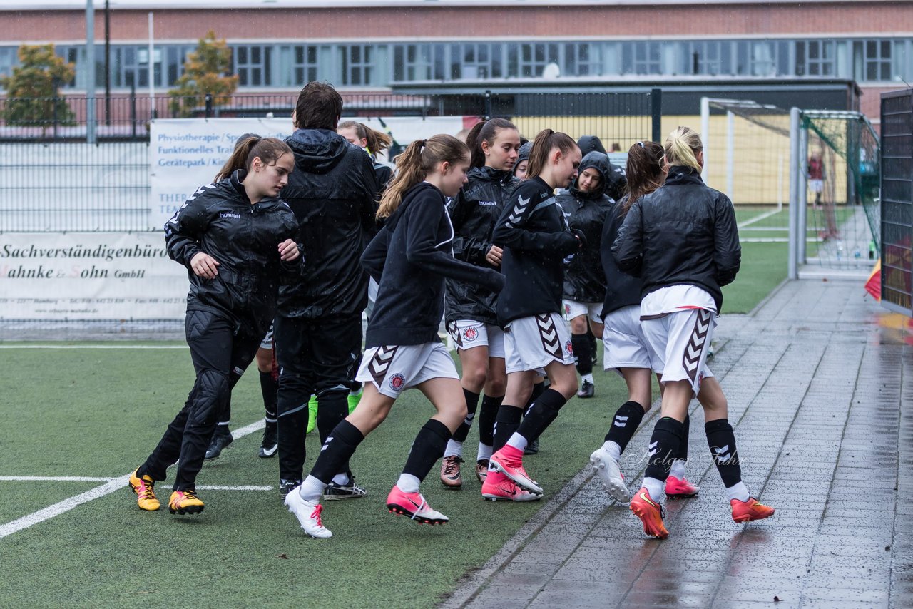 Bild 53 - B-Juniorinnen FC St.Pauli . Braedstrup IF : Ergebnis: 4:1